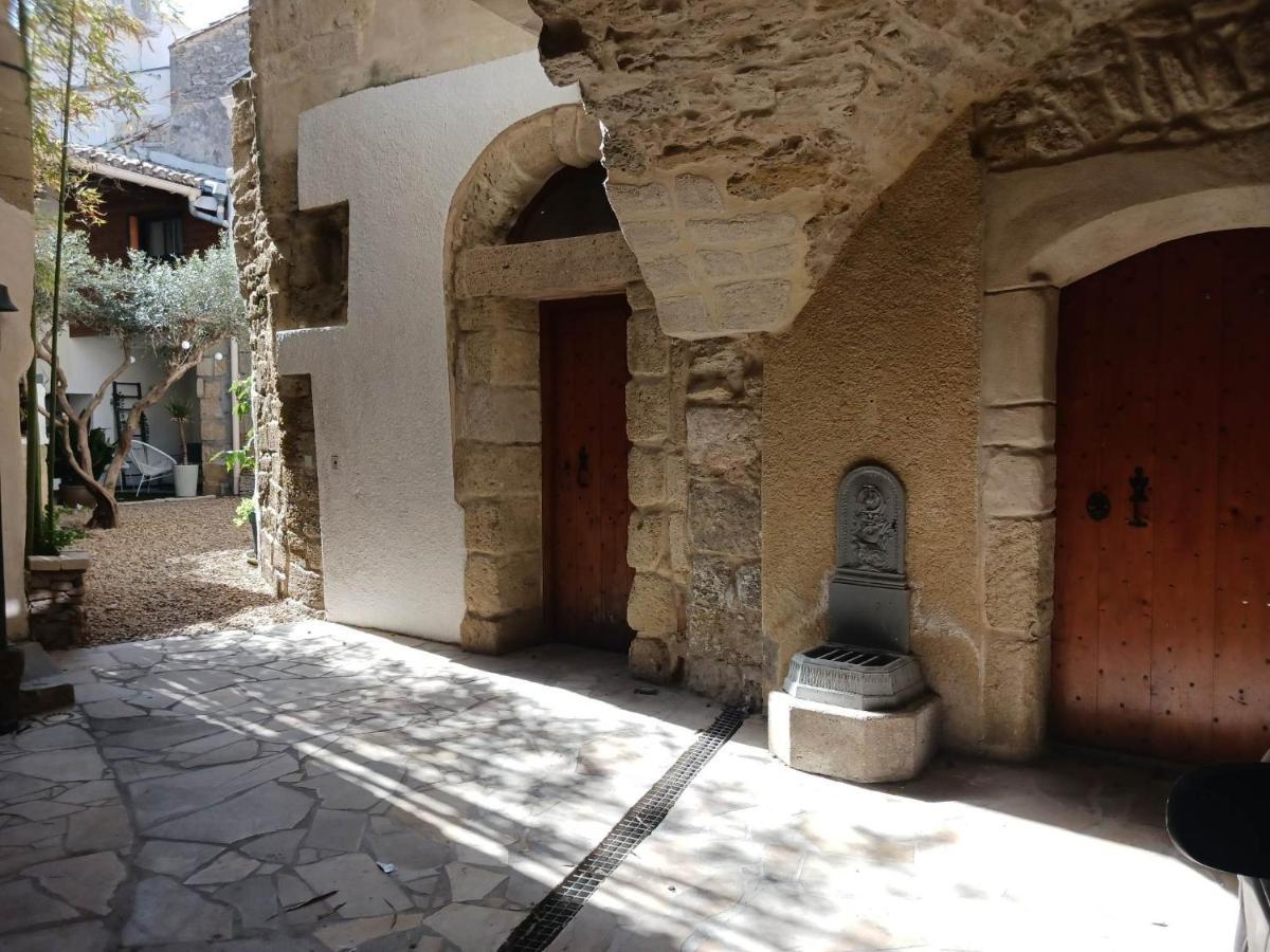 La Cachette Bed & Breakfast Aigues-Vives  Bagian luar foto