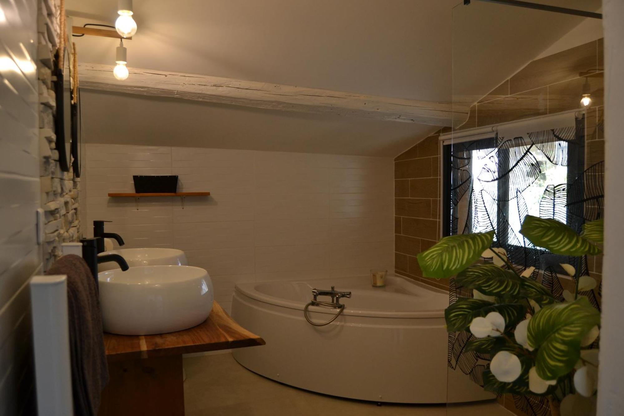 La Cachette Bed & Breakfast Aigues-Vives  Bagian luar foto